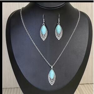 Boho Style Turquoise Gemstone Silver Tone Necklace and Earrings Three Piece Set